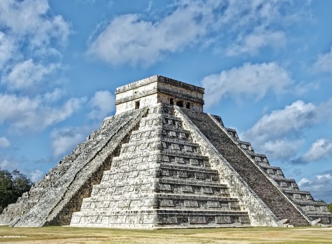 Monumenti a Chichen Itza