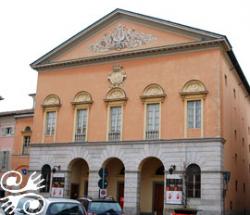 TEATRO GIROLAMO MAGNANI