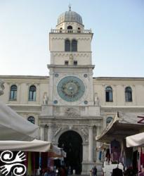 PALAZZO DEL CAPITANIO CON TORRE DELL'OROLOGIO