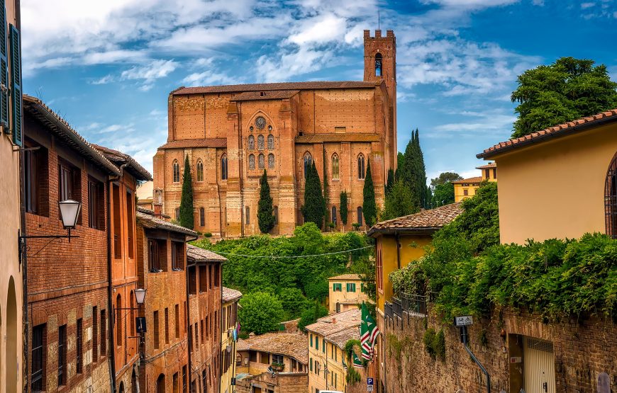 Monumenti a Siena